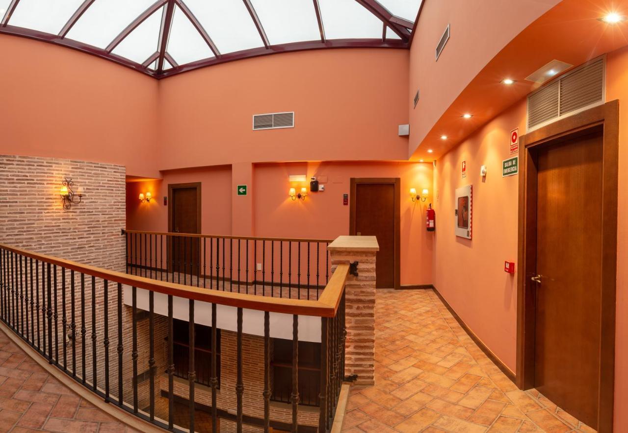 Palacio De Pujadas Виана Екстериор снимка